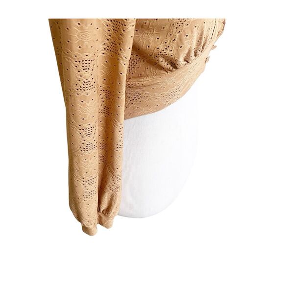 Urban Romantics Bohemian Cropped Eyelet Top Size Small Long Sleeve Festival - Picture 6 of 8